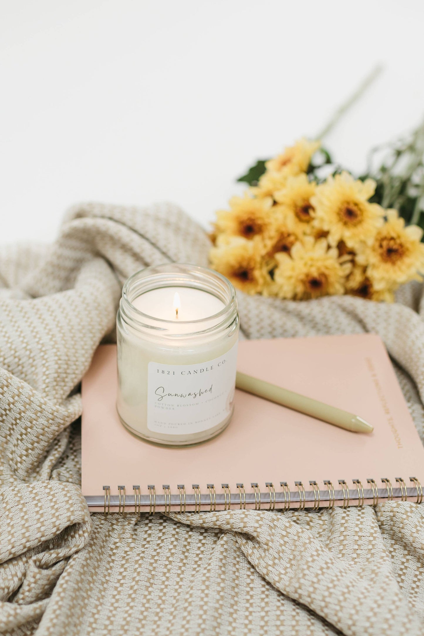 Sunwashed 7oz Soy Blend Scented Summer Candle