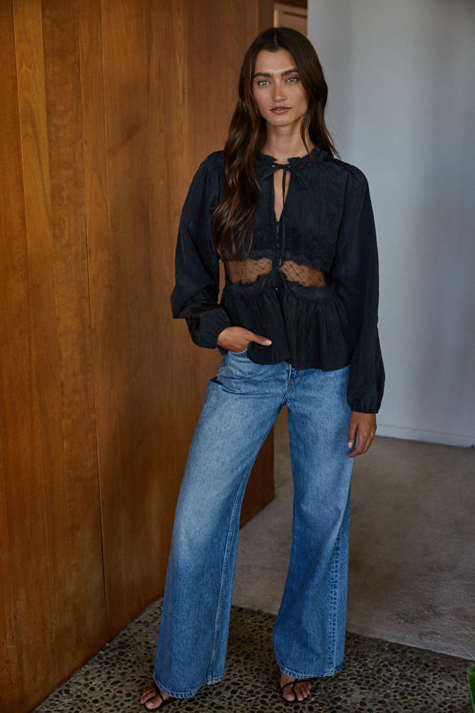 Chantilly Buttondown Top