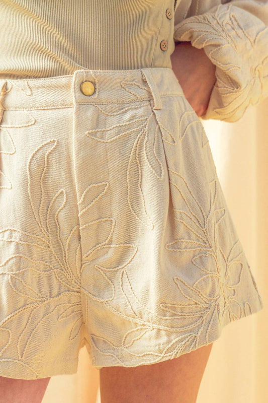 Floral Jacquard Pleated Short