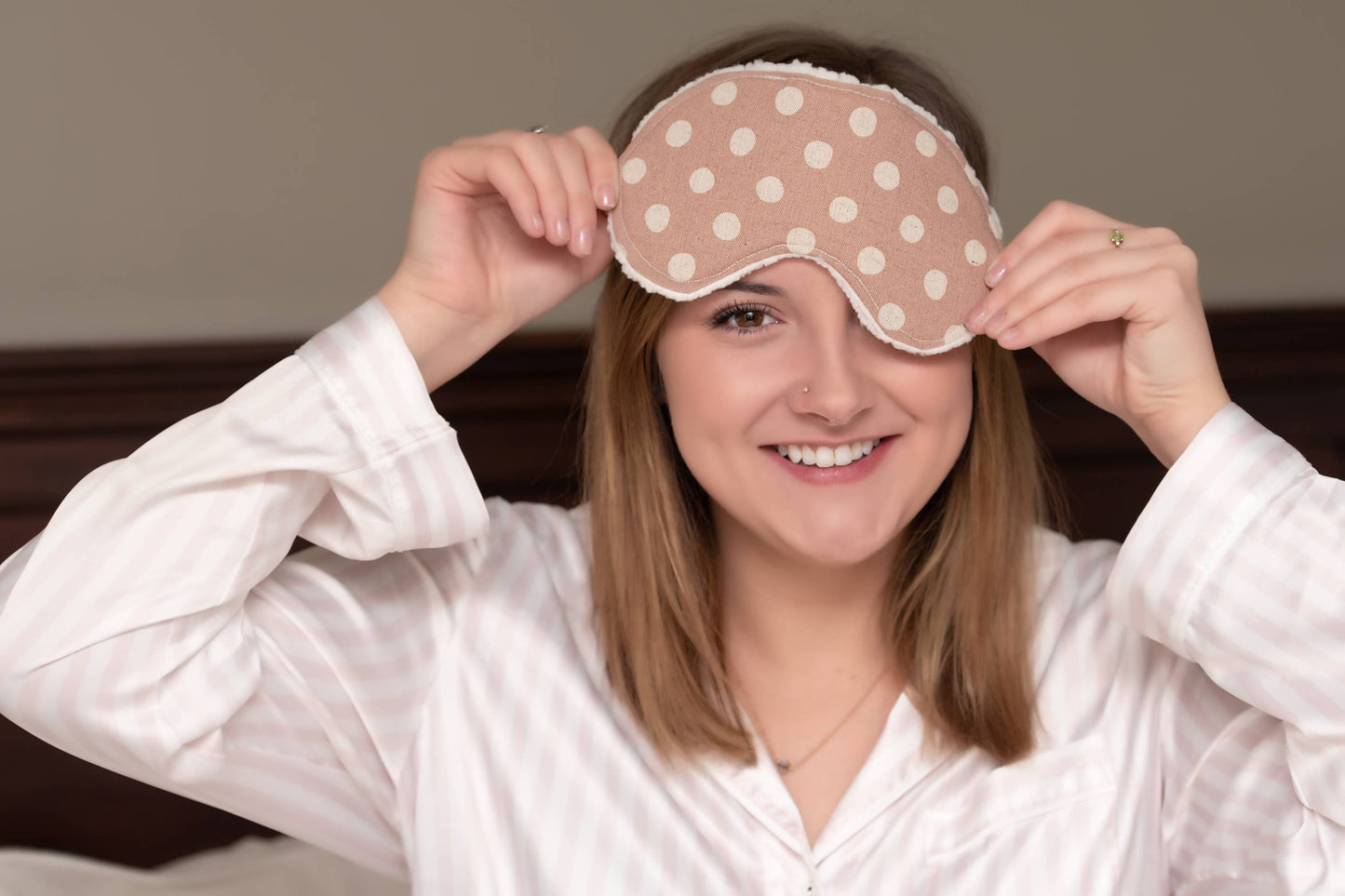 Sleep Mask / Sweet Dreams Sleep Mask / Red Vine