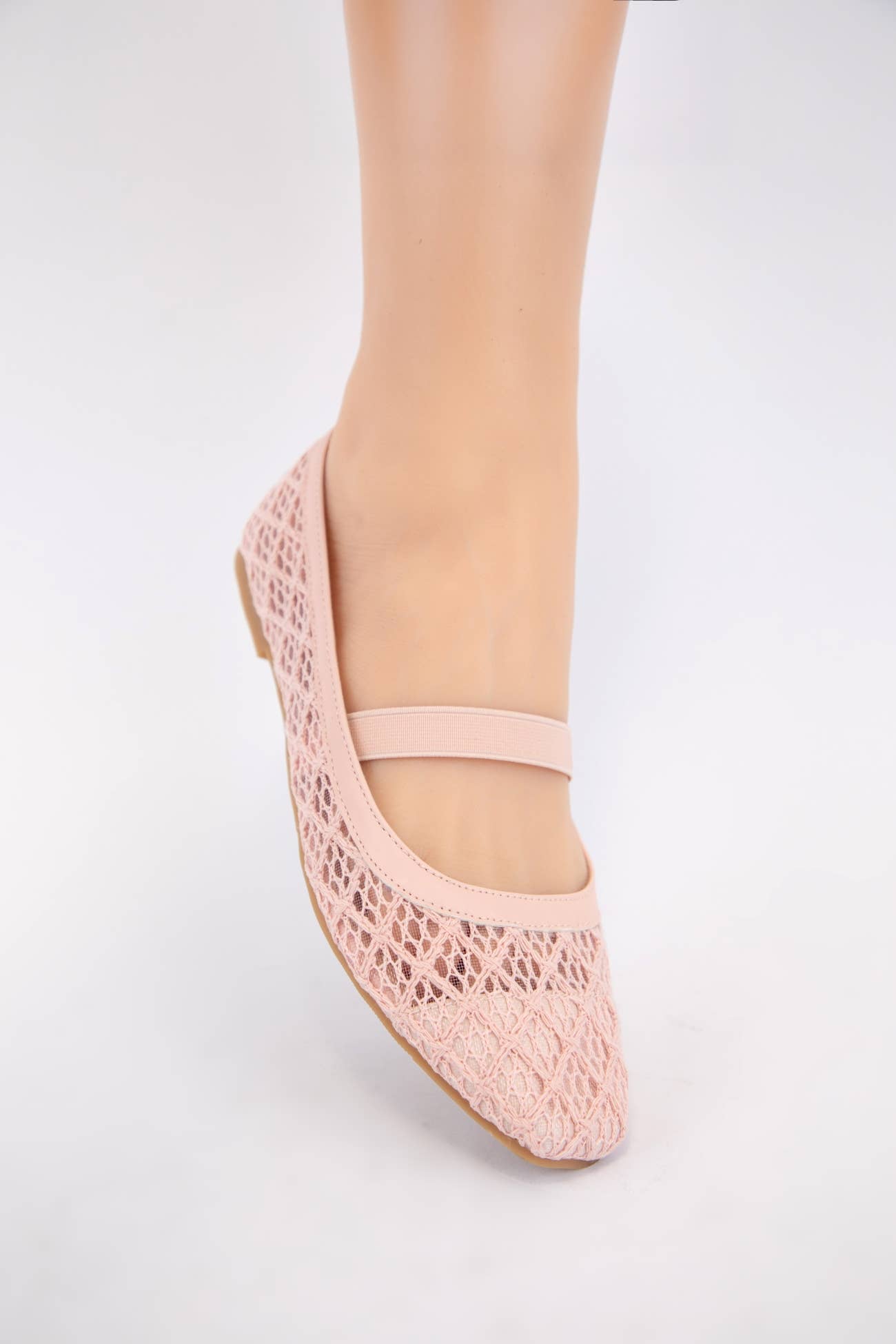 REGINA SEMI SQUARE TOE COTTON LACE UPPER FLAT