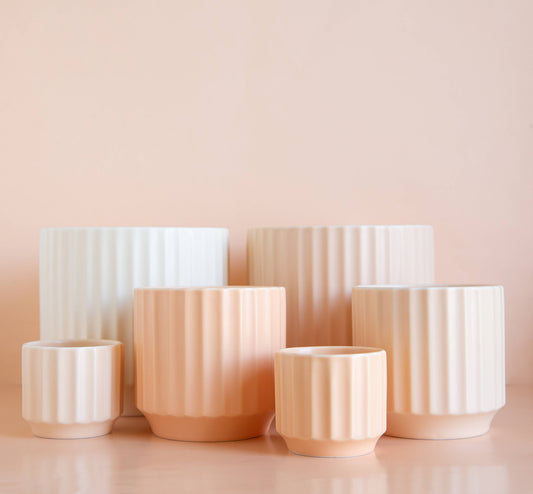 Monroe Planter | Vanilla: 6.75 inch