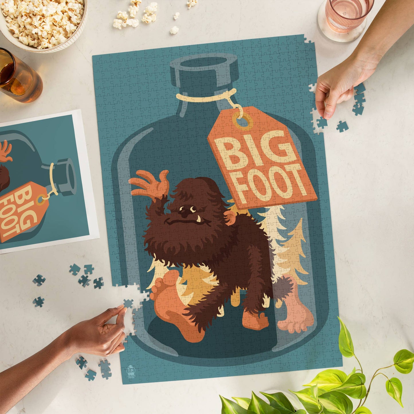1000 PIECE PUZZLE Bigfoot in a Bottle