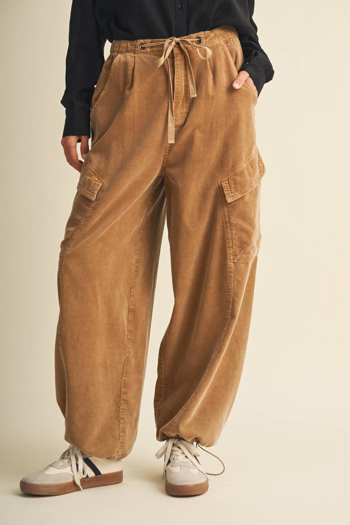 Wide-Wale Corduroy Voluminous Cargo Trousers