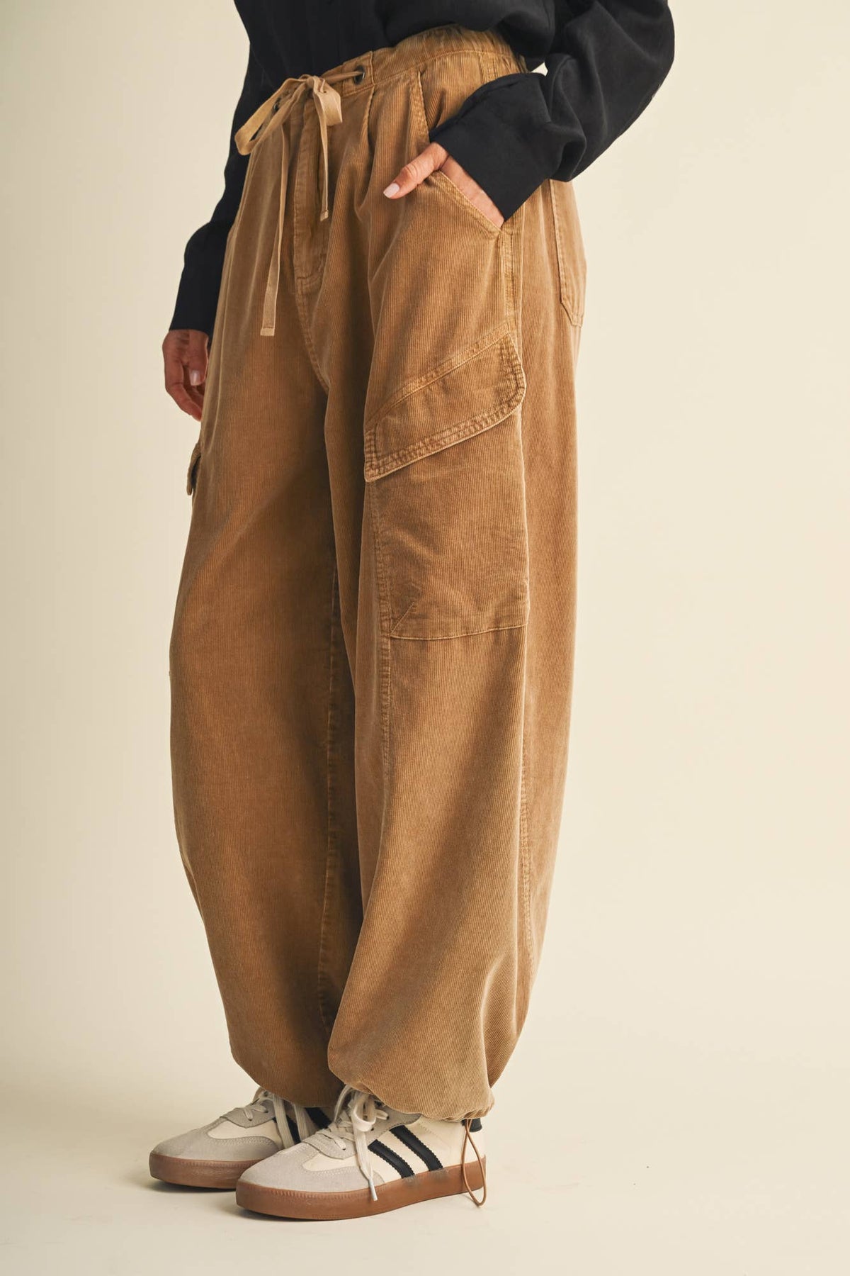 Wide-Wale Corduroy Voluminous Cargo Trousers