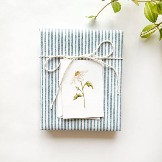 Daisy mini enclosure notecard