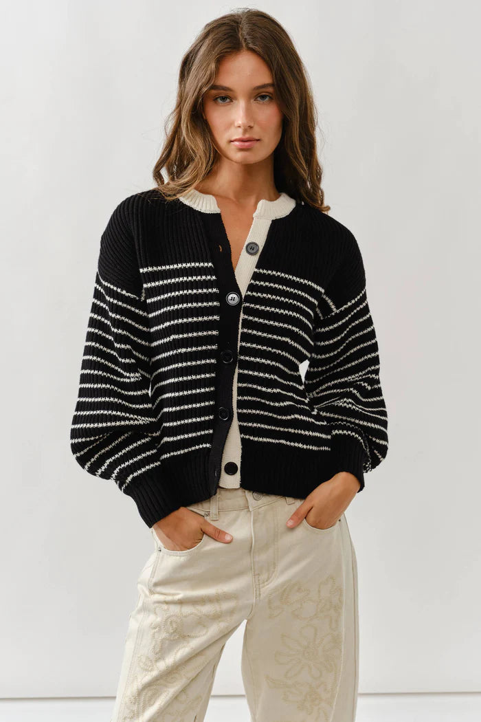 Voluminous Sleeve Stripes Cardigan