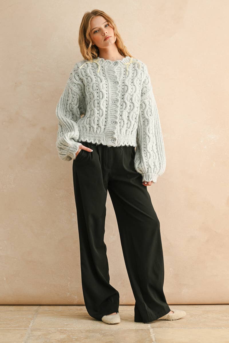 SCALOPE EDGE CABLE KNIT CARDIGAN