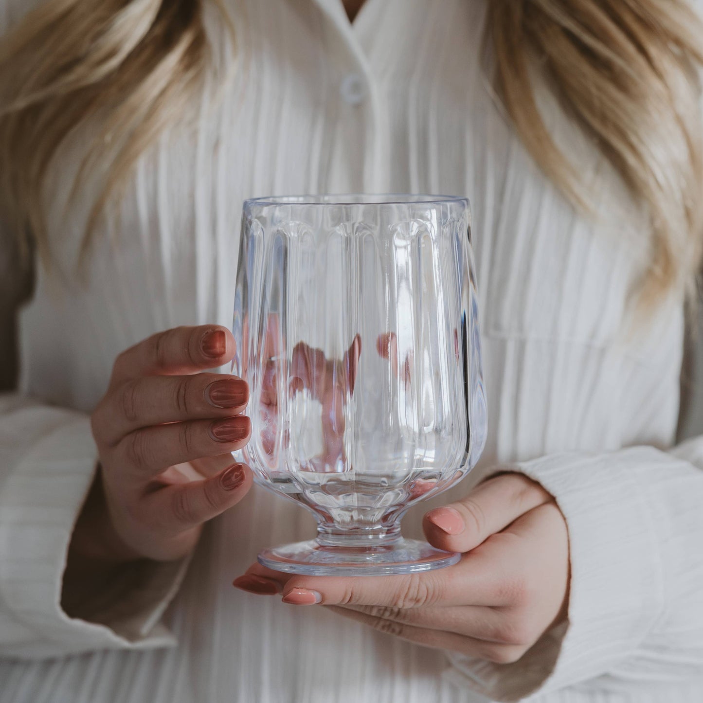 Outdoor Plastic Goblet Drinkware - Home Decor