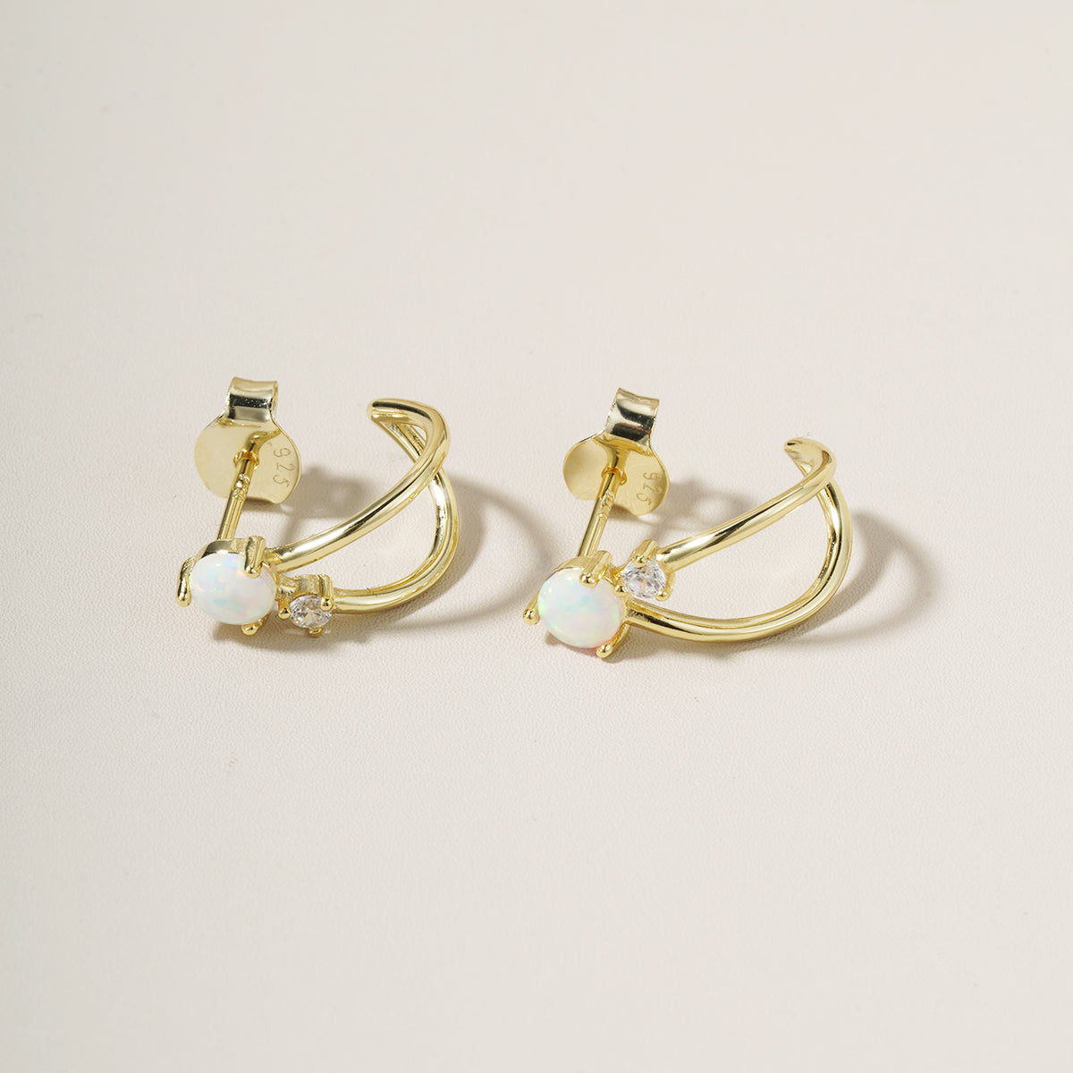 Lumi Arc Opal Stud Earring