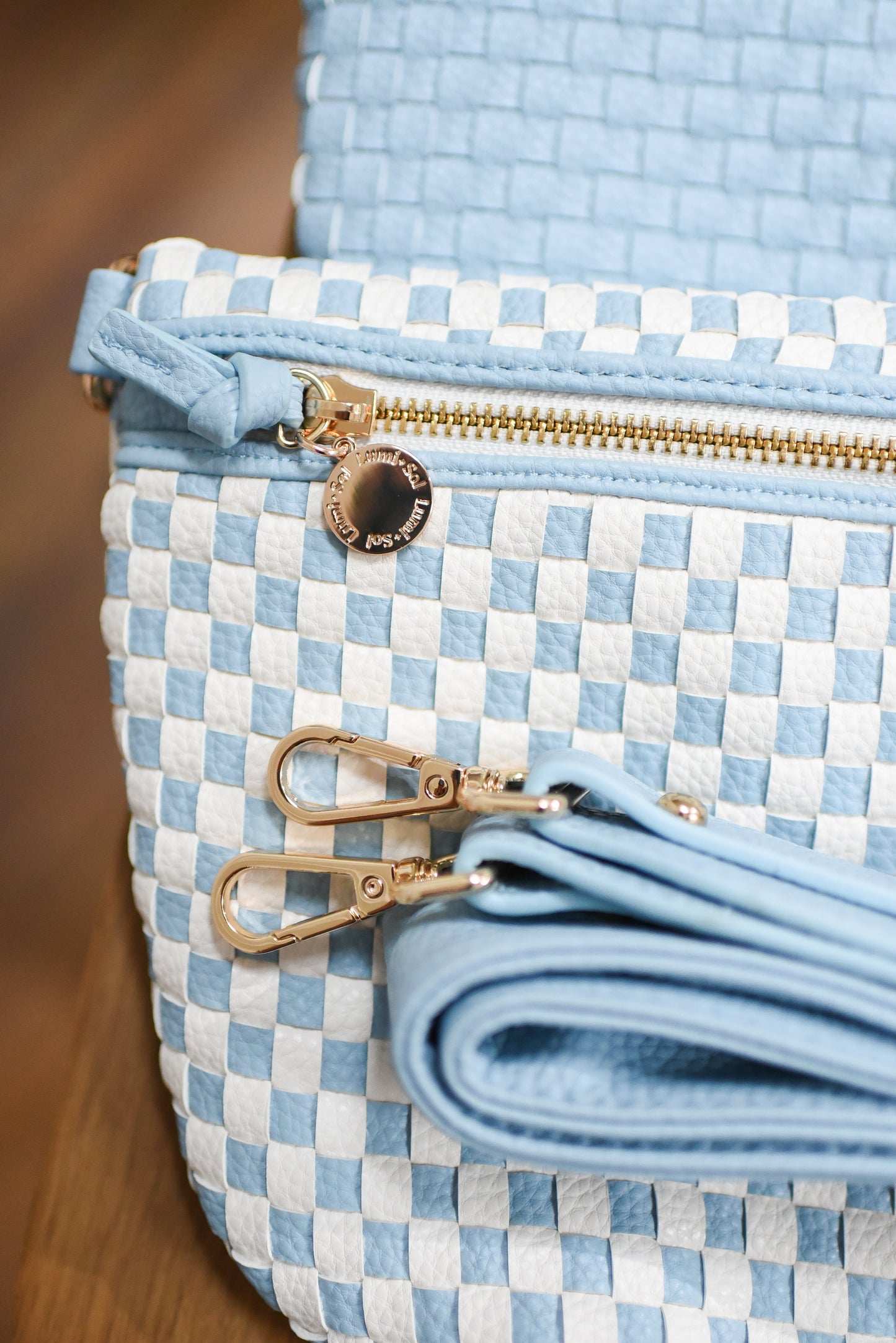 Lumi Woven Crossbody Bag LW
