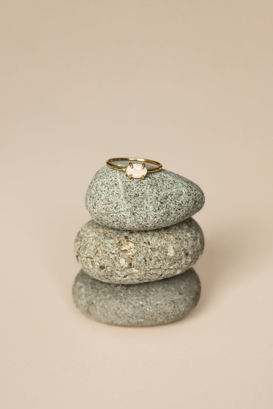 Solstic Opal Ring