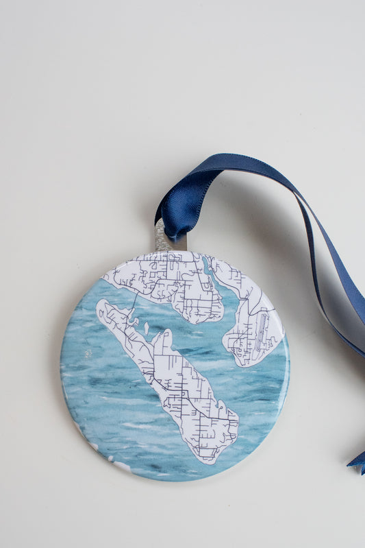 Foxisland_ornament_localwhimsy