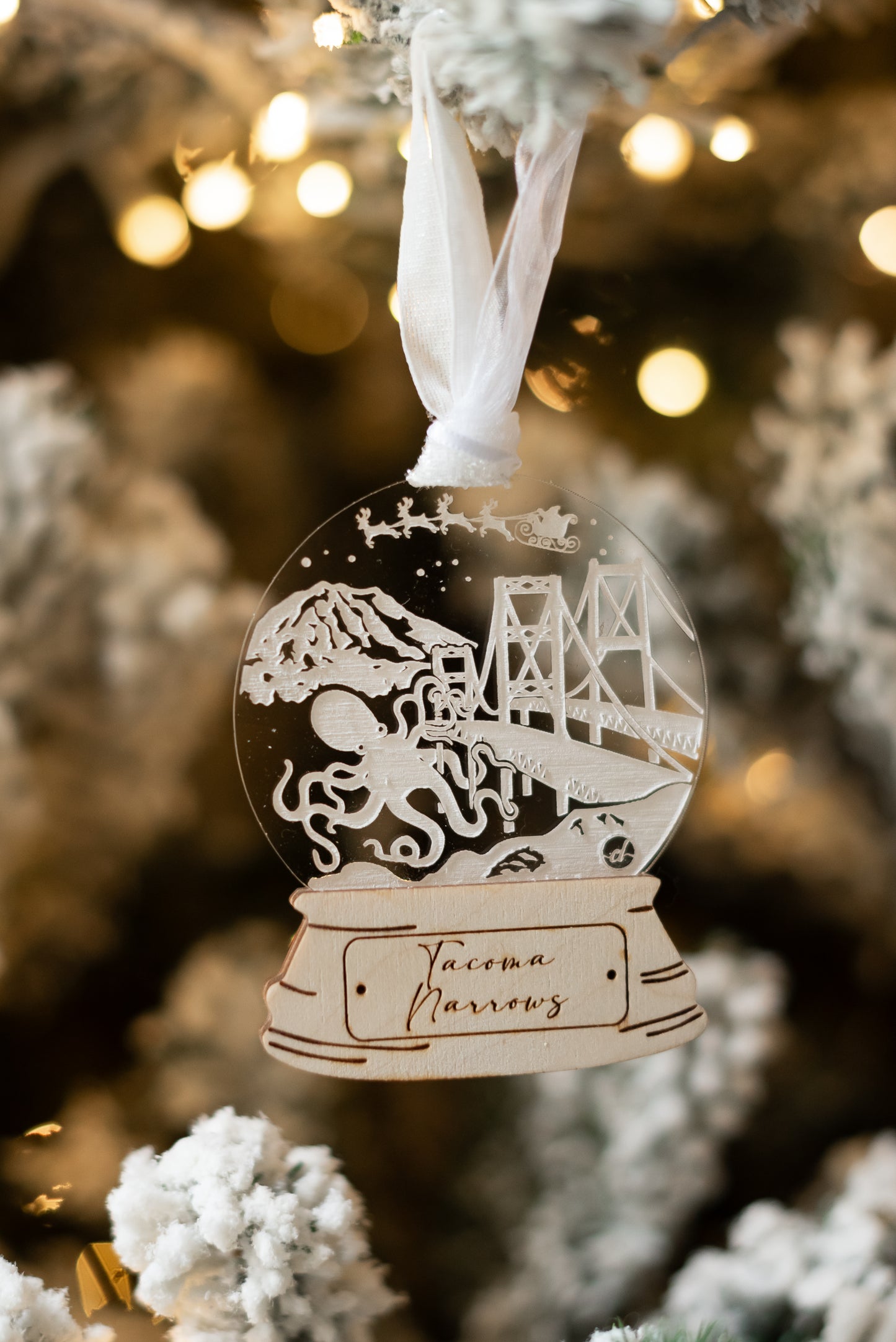 Snowglobe Ornament