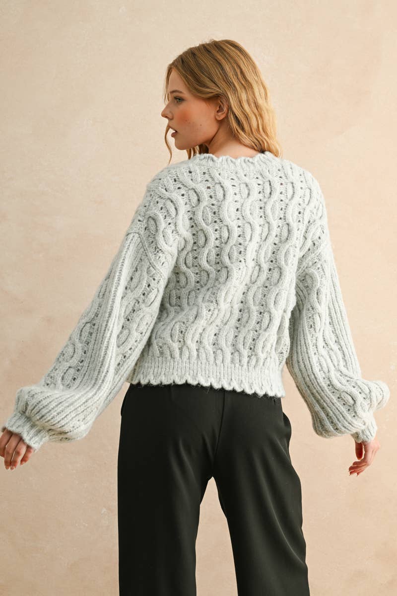 SCALOPE EDGE CABLE KNIT CARDIGAN
