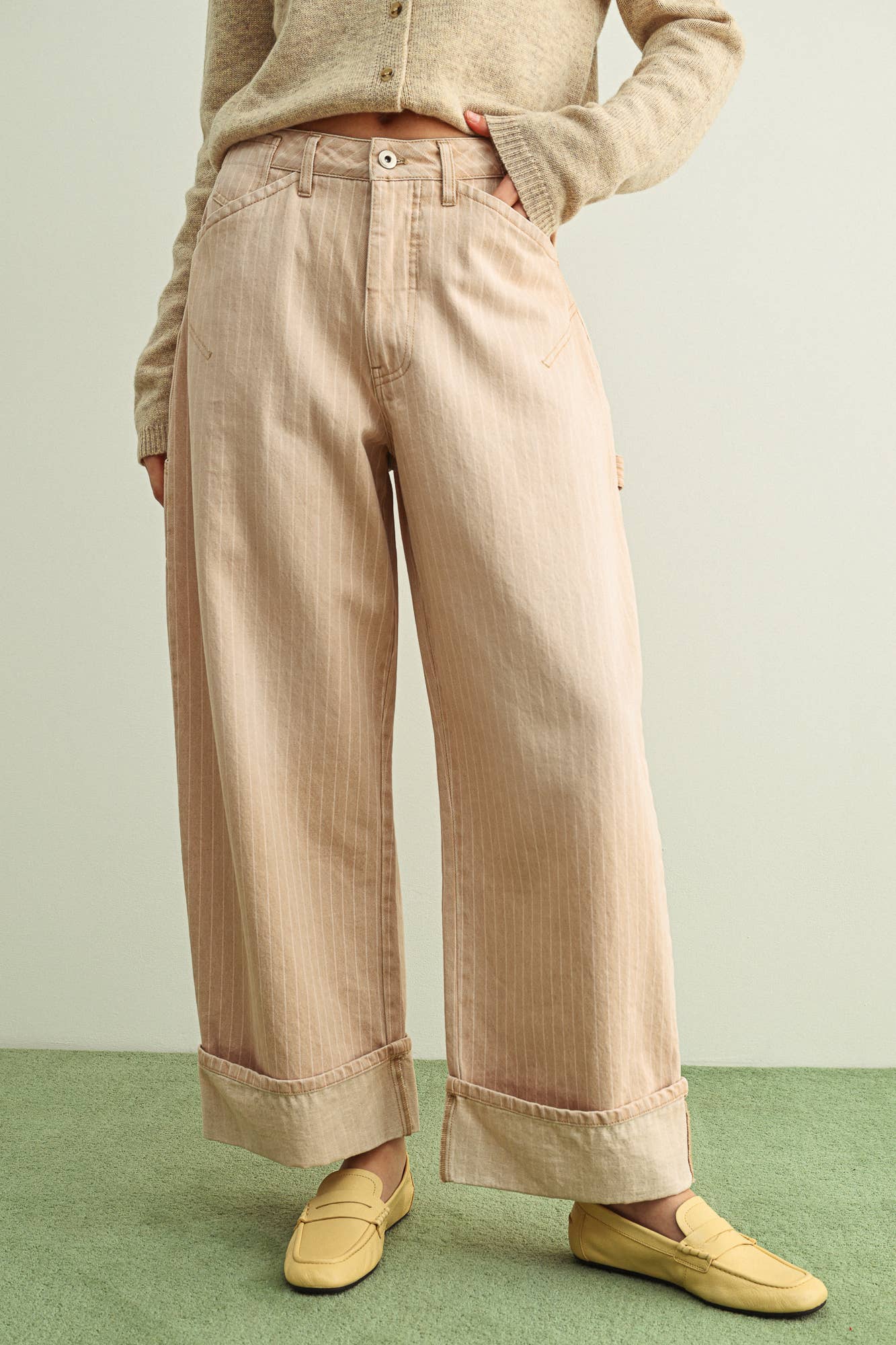 Striped Pattern Cuffed Hem Pant