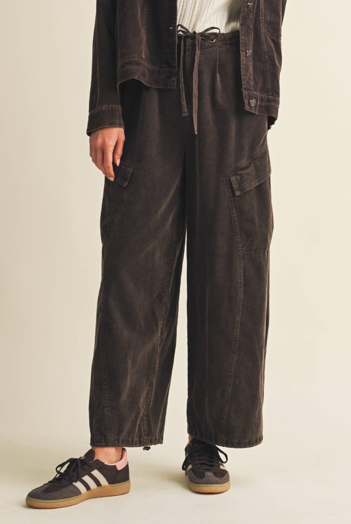 Wide-Wale Corduroy Voluminous Cargo Trousers