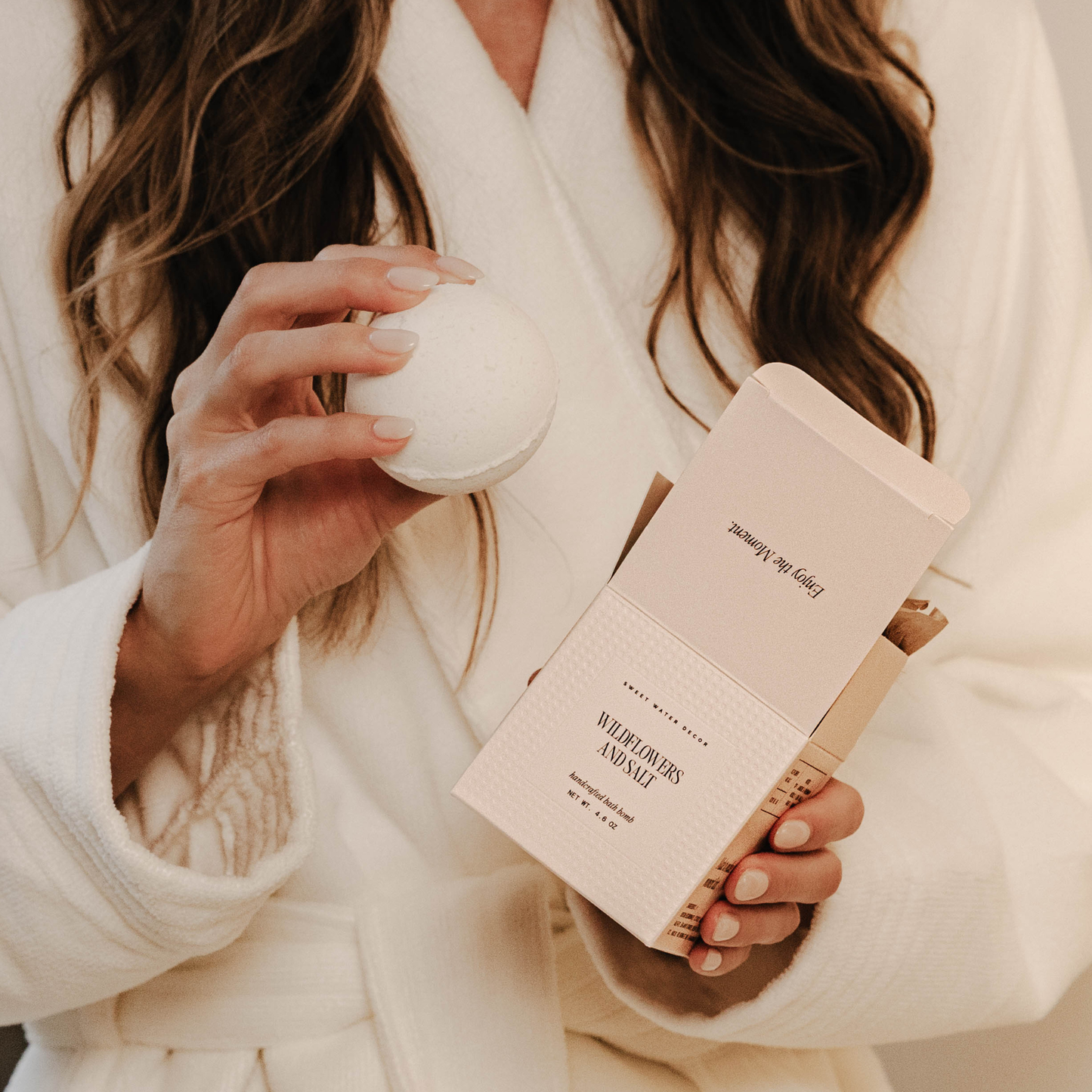 Wildflowers and Salt 4.6 oz Bath Bomb