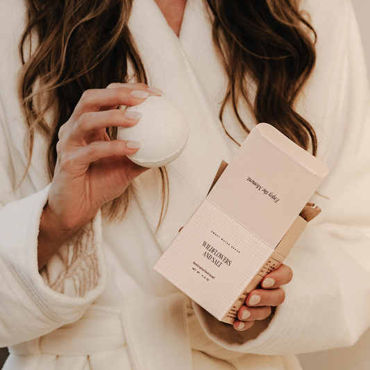 Wildflowers & Salt Bath Bomb - 4.6oz