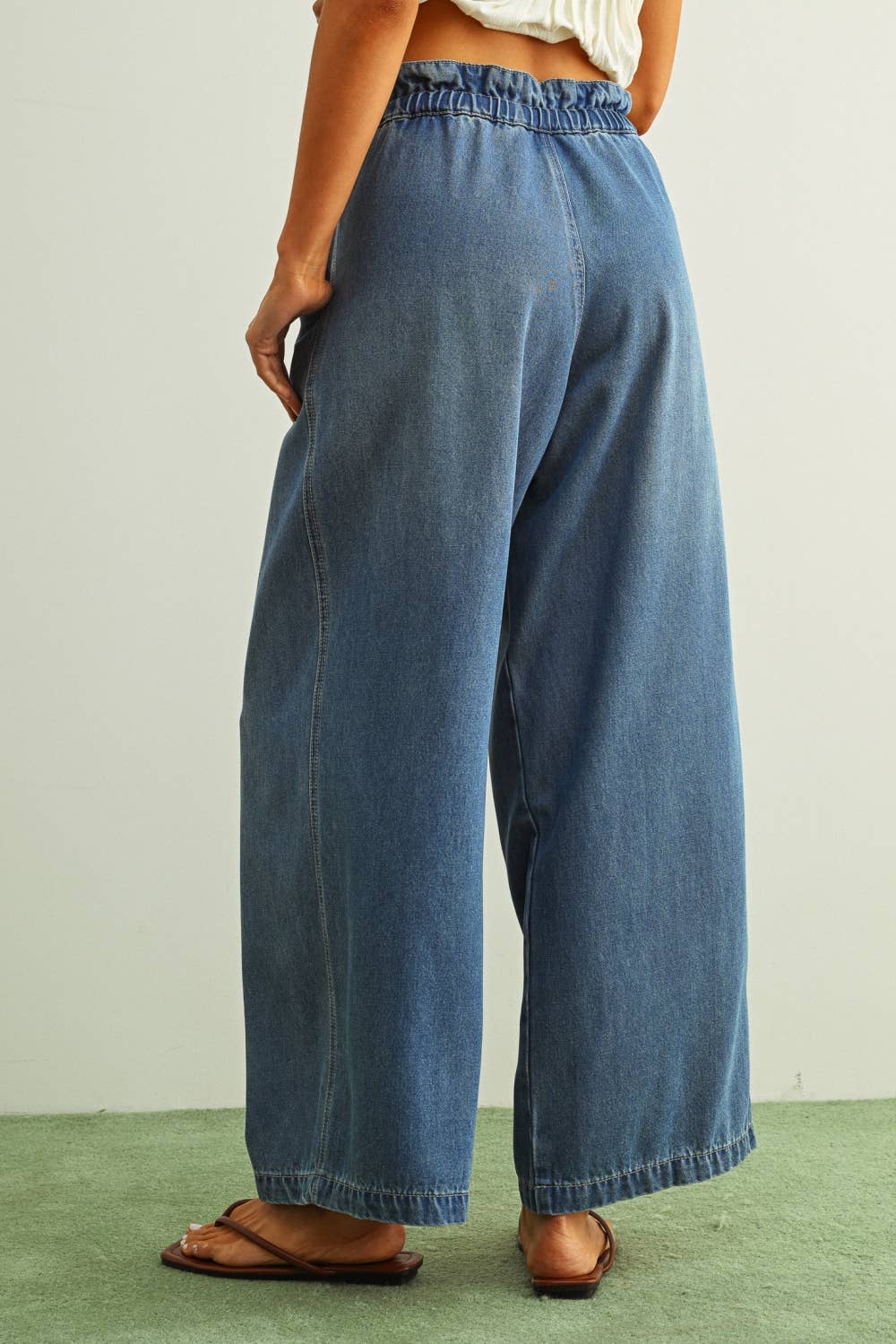 Pleated Detail Cotton Belt Denim Pant