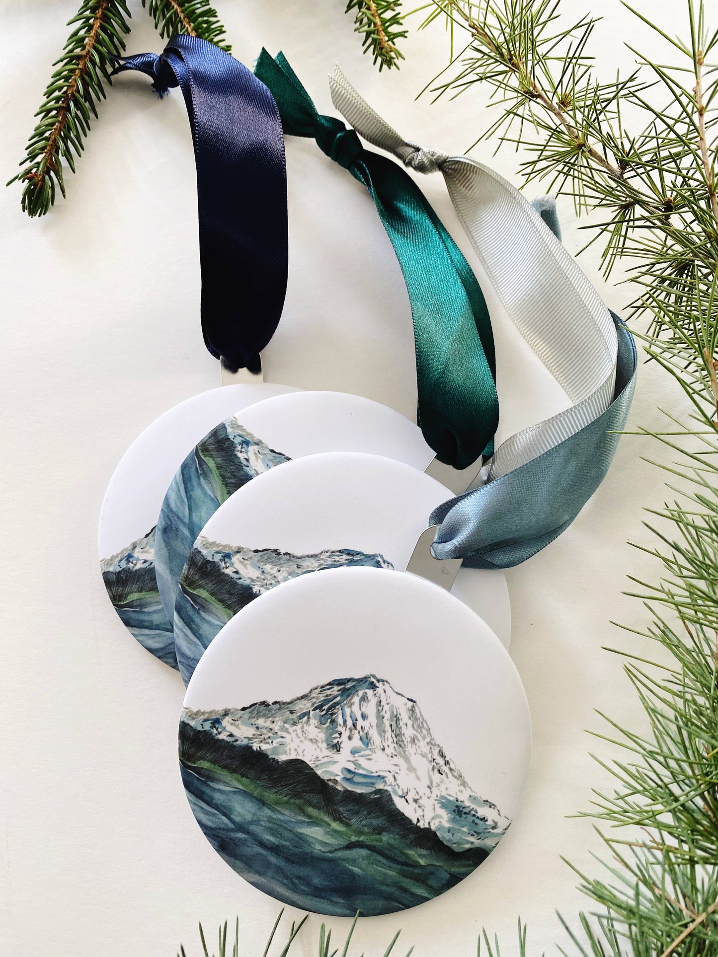 TAHOMA Mount Rainier Watercolor - Ornament 2023