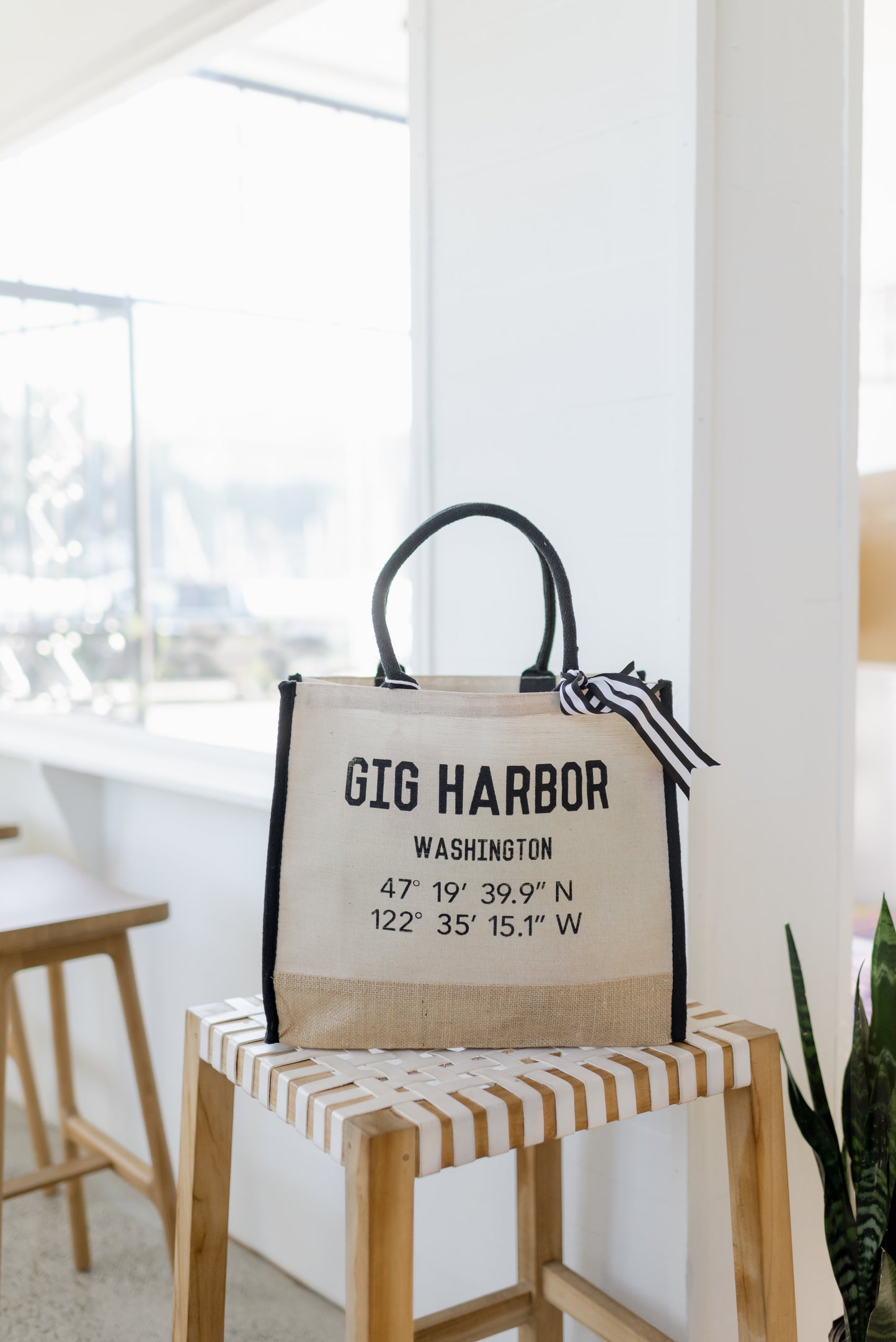 Jute burlap Tote "GH, WA" with coords