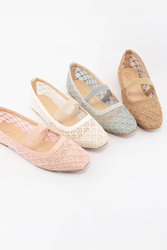 REGINA SEMI SQUARE TOE COTTON LACE UPPER FLAT