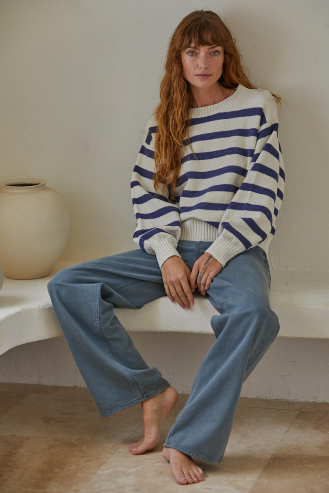 striped_oversize_sweater_womens